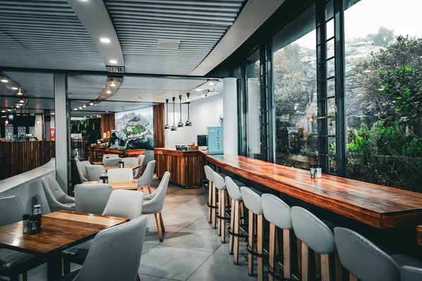Unlock Effortless Pantry Organization: Revamp Your Space with Innovative Sliding Shelves!
